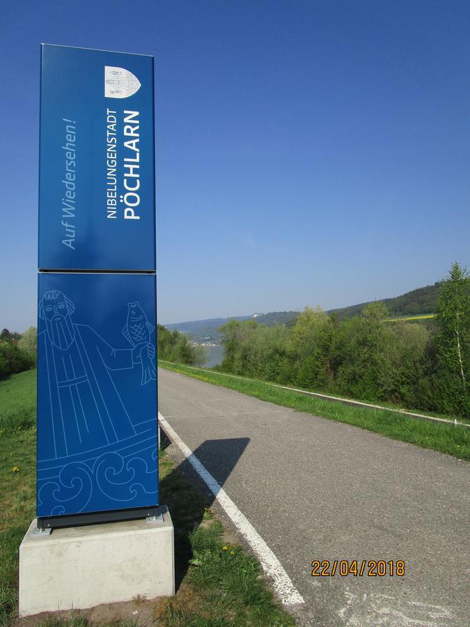 Privatzimmer Familie Wagner Pöchlarn Екстериор снимка